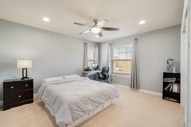 $599,900 | 21679 South Weather Edge Circle, Lannon, WI 53046