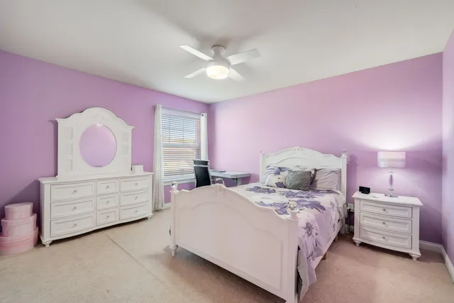 $599,900 | 21679 South Weather Edge Circle, Lannon, WI 53046