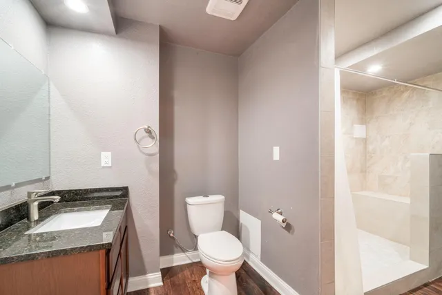 $599,900 | 21679 South Weather Edge Circle, Lannon, WI 53046