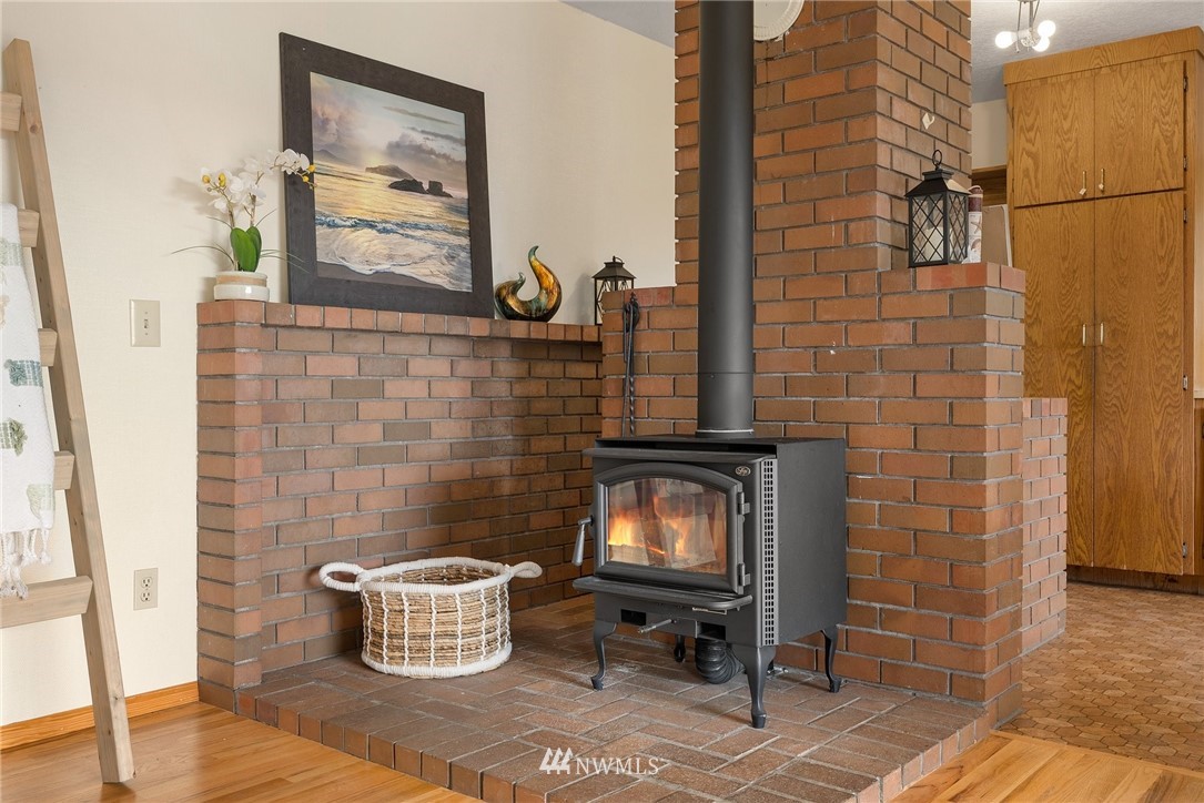 5210 Scott Road Northwest Olympia, WA 98502 - Photo 13 of 34