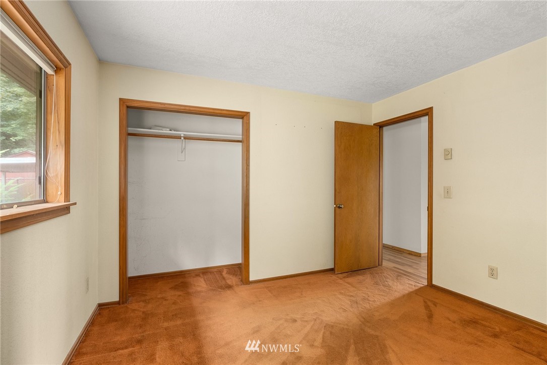 5210 Scott Road Northwest Olympia, WA 98502 - Photo 18 of 34