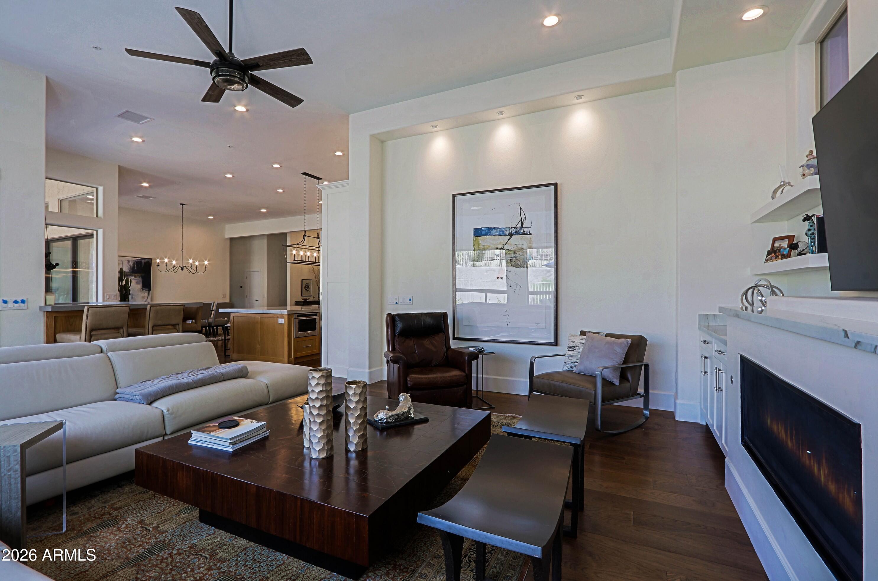 11594 East Chama Road Scottsdale, AZ 85255 - Photo 20 of 58 Family Room 4