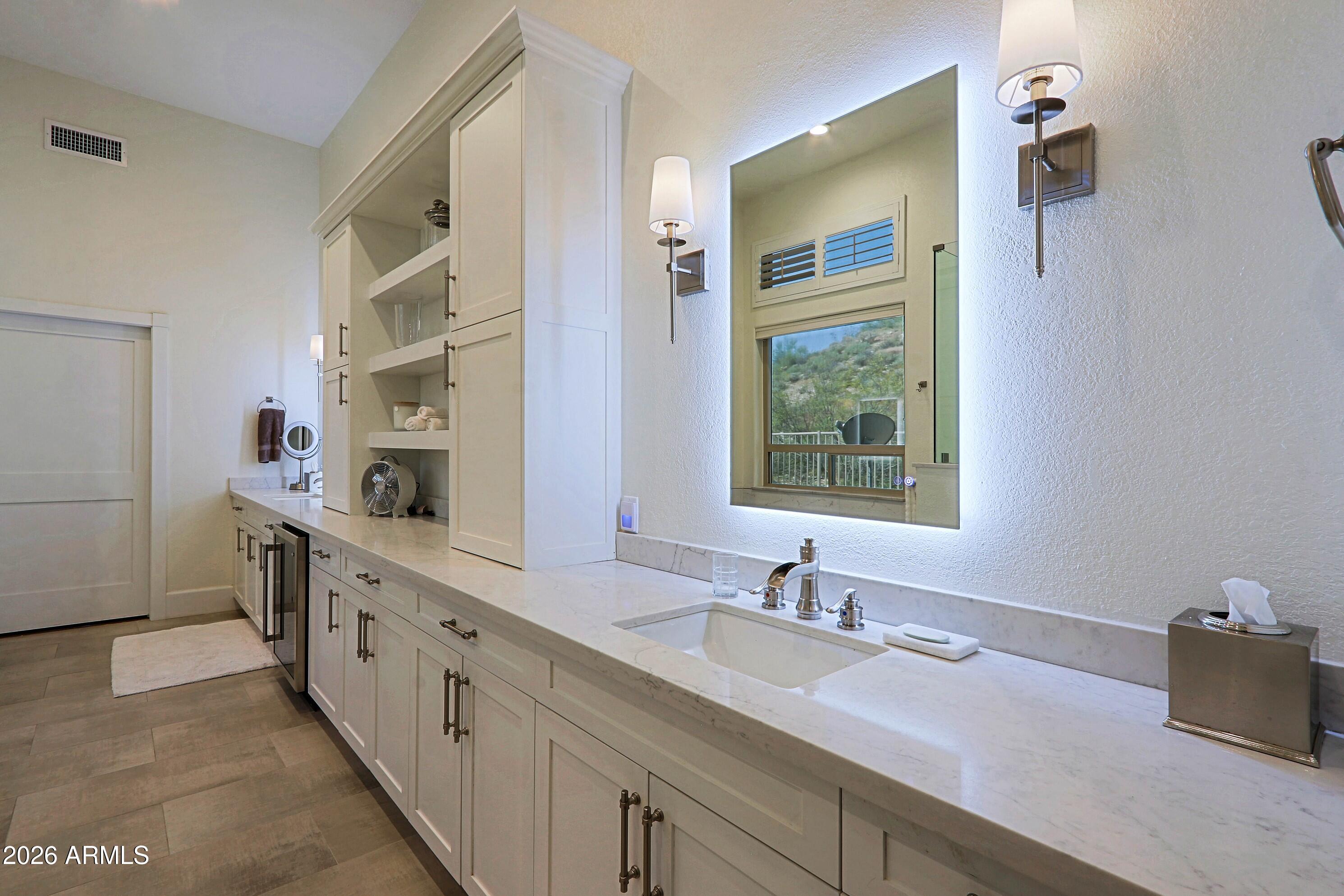 11594 East Chama Road Scottsdale, AZ 85255 - Photo 30 of 58 Master Bath 3
