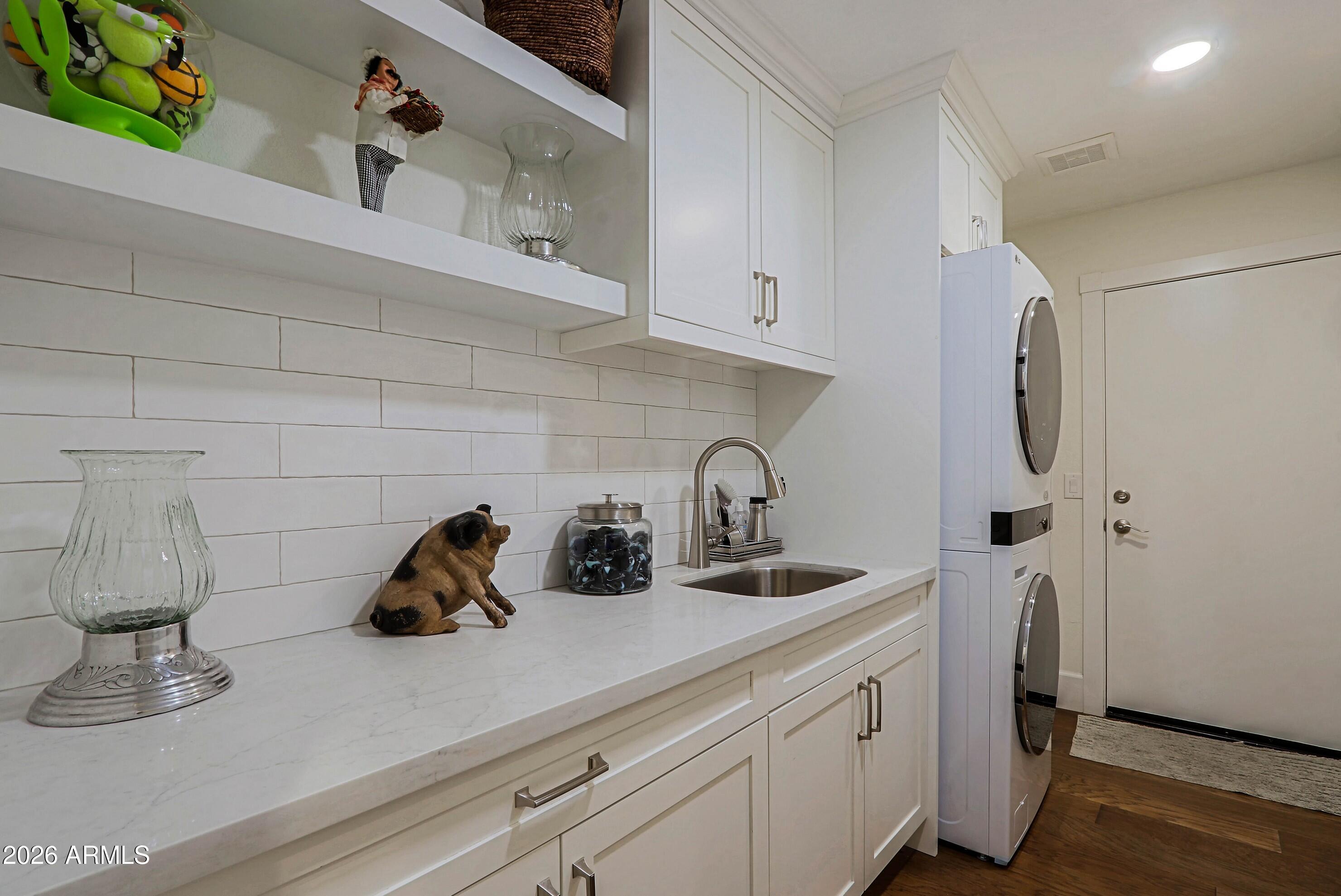 11594 East Chama Road Scottsdale, AZ 85255 - Photo 46 of 58 Laundry Room 1