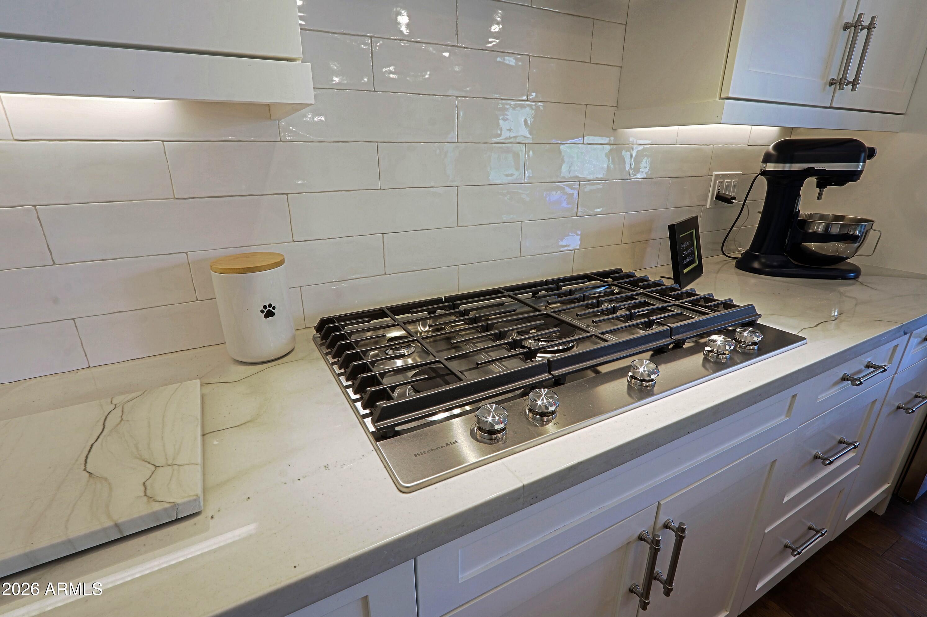 11594 East Chama Road Scottsdale, AZ 85255 - Photo 10 of 58 Kitchen 6