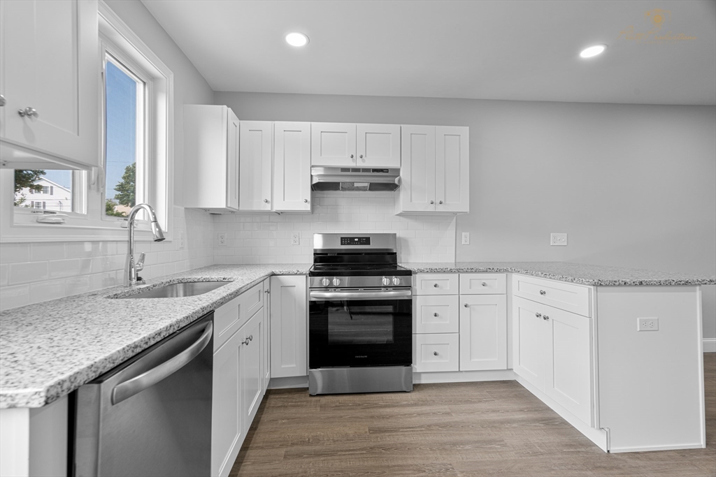 1313 South Main Street, Unit 2 Fall River, MA 02724 - Photo 4 of 22