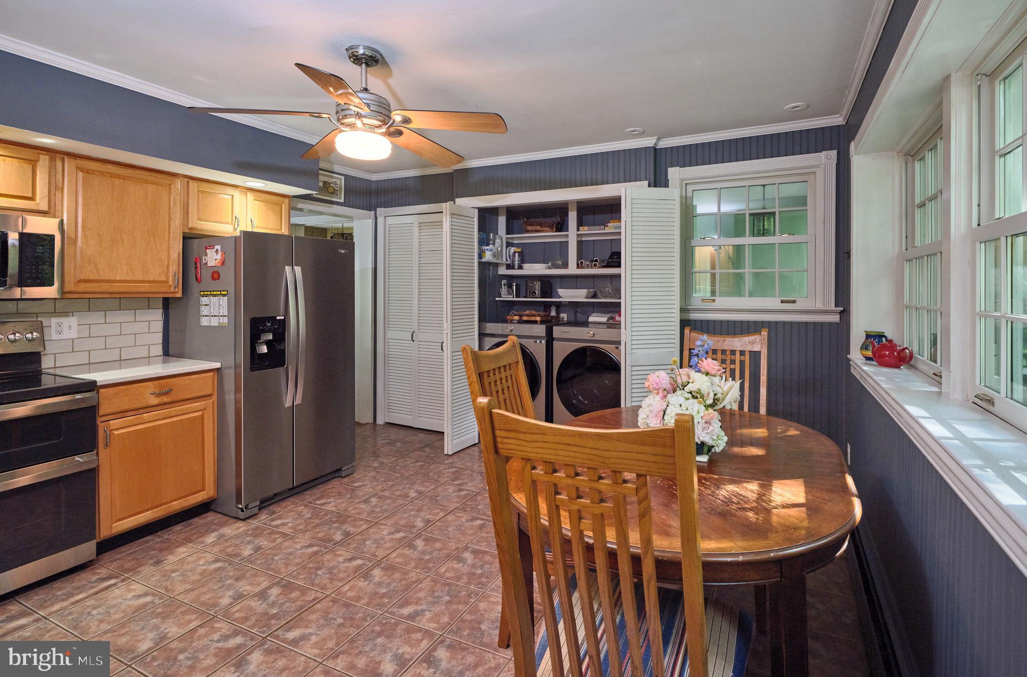 4 Low Road New Hope, PA 18938 - Photo 11 of 30 Washer and Dryer