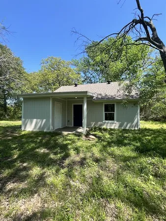 $1,290 | 1012 Whispering Springs Drive, Tool, TX 75143