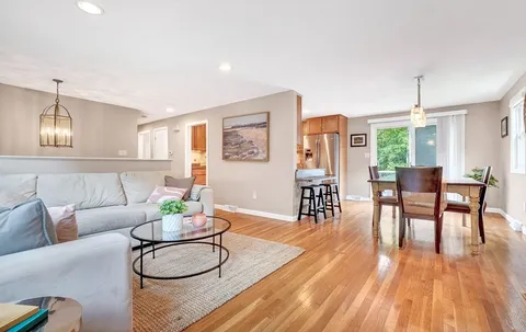 $988,000 | 104 Hartwell Road, Bedford, MA 01730