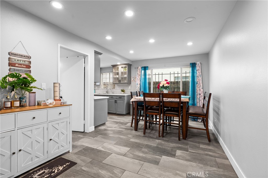 1111 Mountain View Lane Colton, CA 92324 - Photo 12 of 28