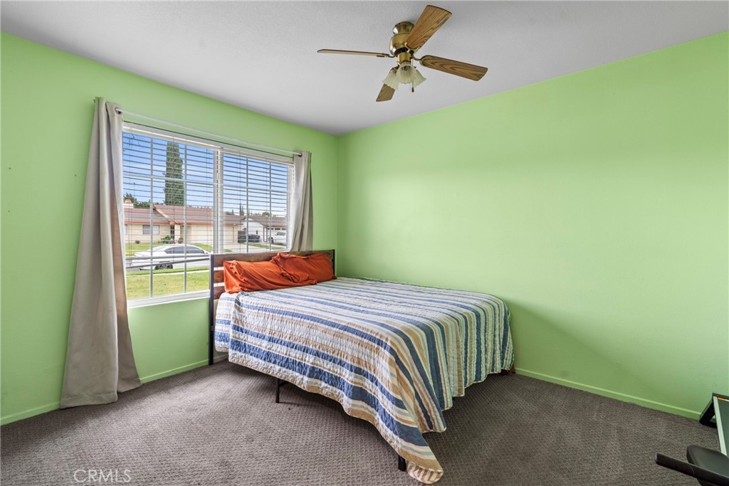 1111 Mountain View Lane Colton, CA 92324 - Photo 16 of 28