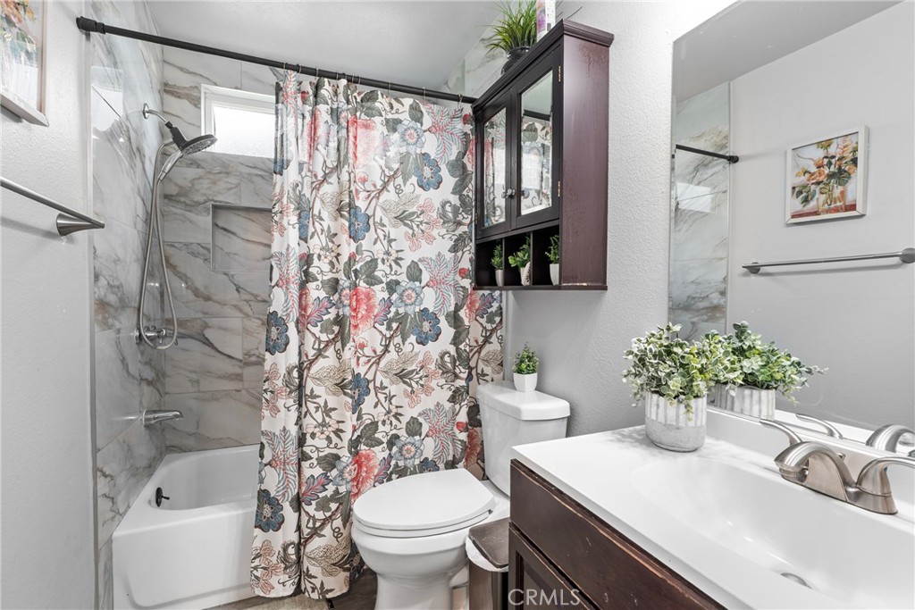 1111 Mountain View Lane Colton, CA 92324 - Photo 20 of 28