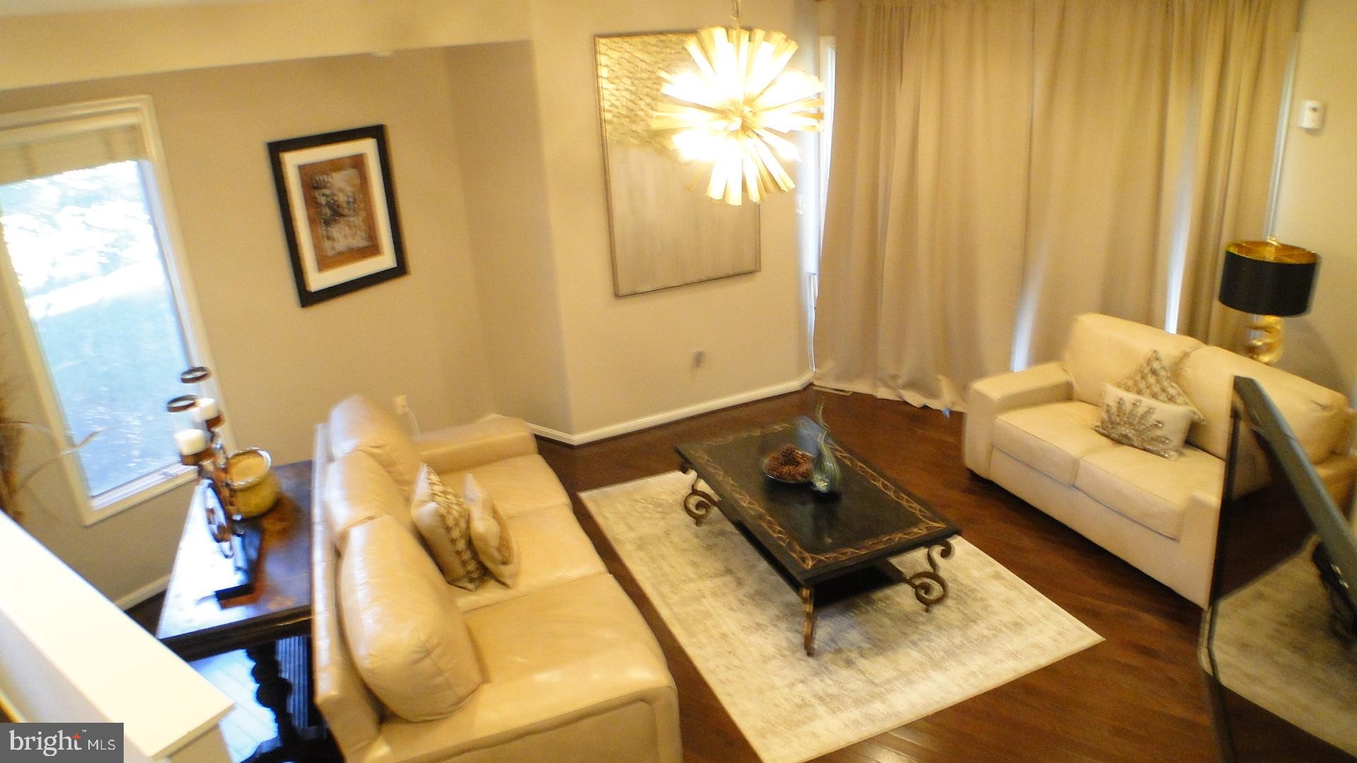 5175 Columbia Road, Unit 1143 Columbia, MD 21044 - Photo 12 of 48 Living Room