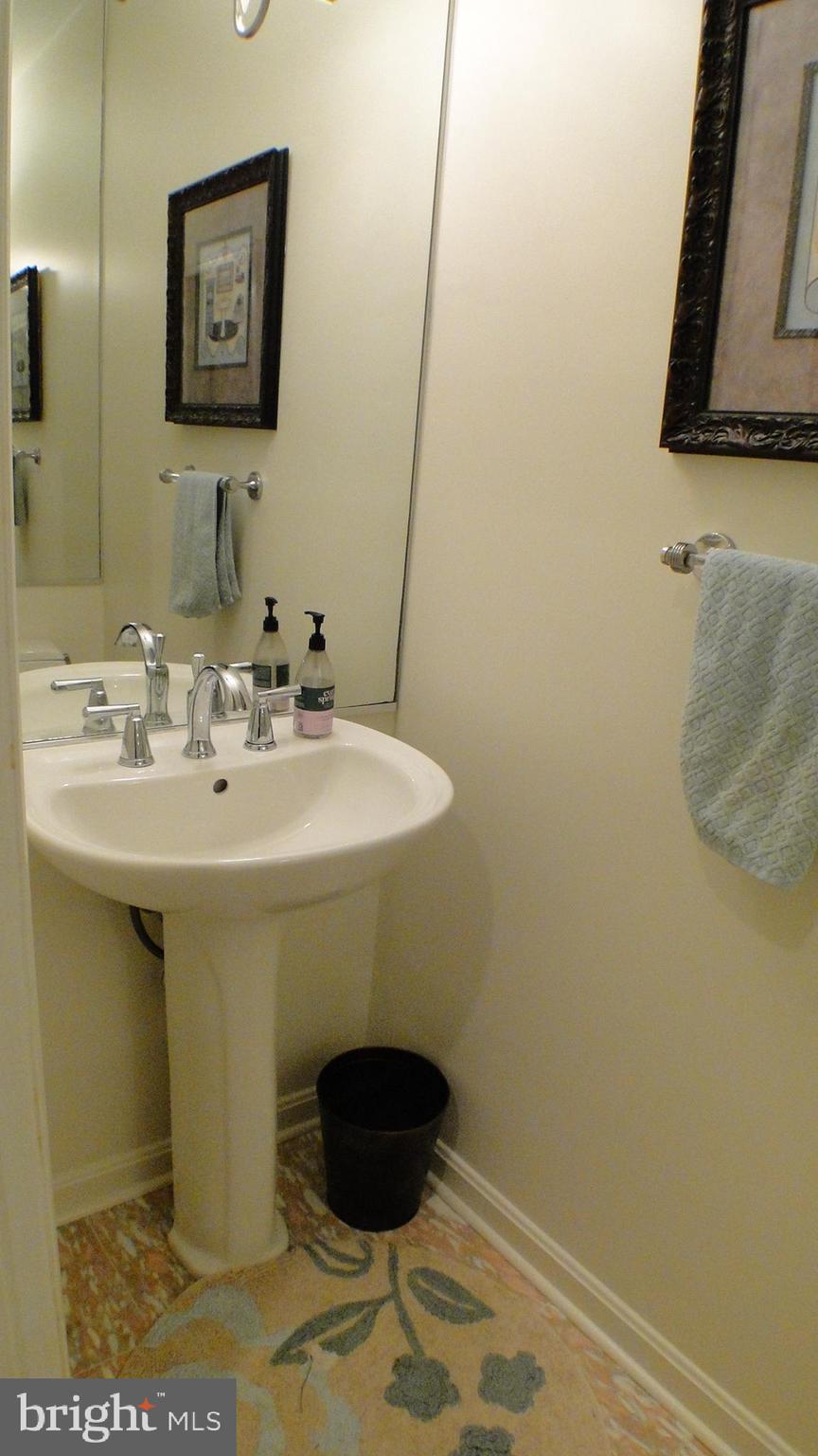5175 Columbia Road, Unit 1143 Columbia, MD 21044 - Photo 41 of 48 Basement Half Bath