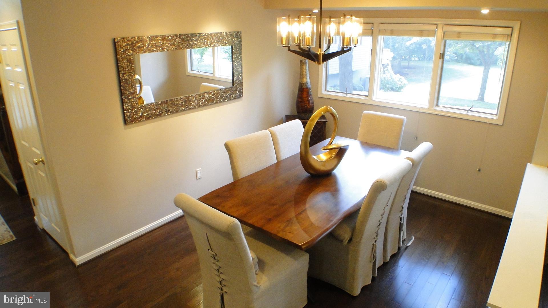 5175 Columbia Road, Unit 1143 Columbia, MD 21044 - Photo 8 of 48 Dining Room