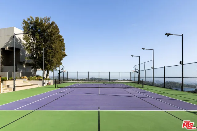 a view of a house with a street view