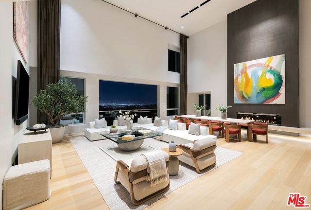 $35,998,000 | 15210 Antelo Place, Los Angeles, CA 90077