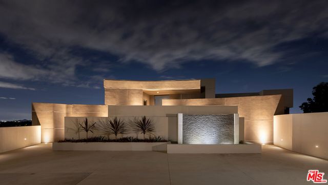 $35,998,000 | 15210 Antelo Place, Los Angeles, CA 90077