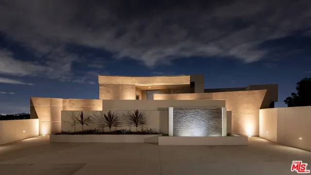 $35,998,000 | 15210 Antelo Place, Los Angeles, CA 90077