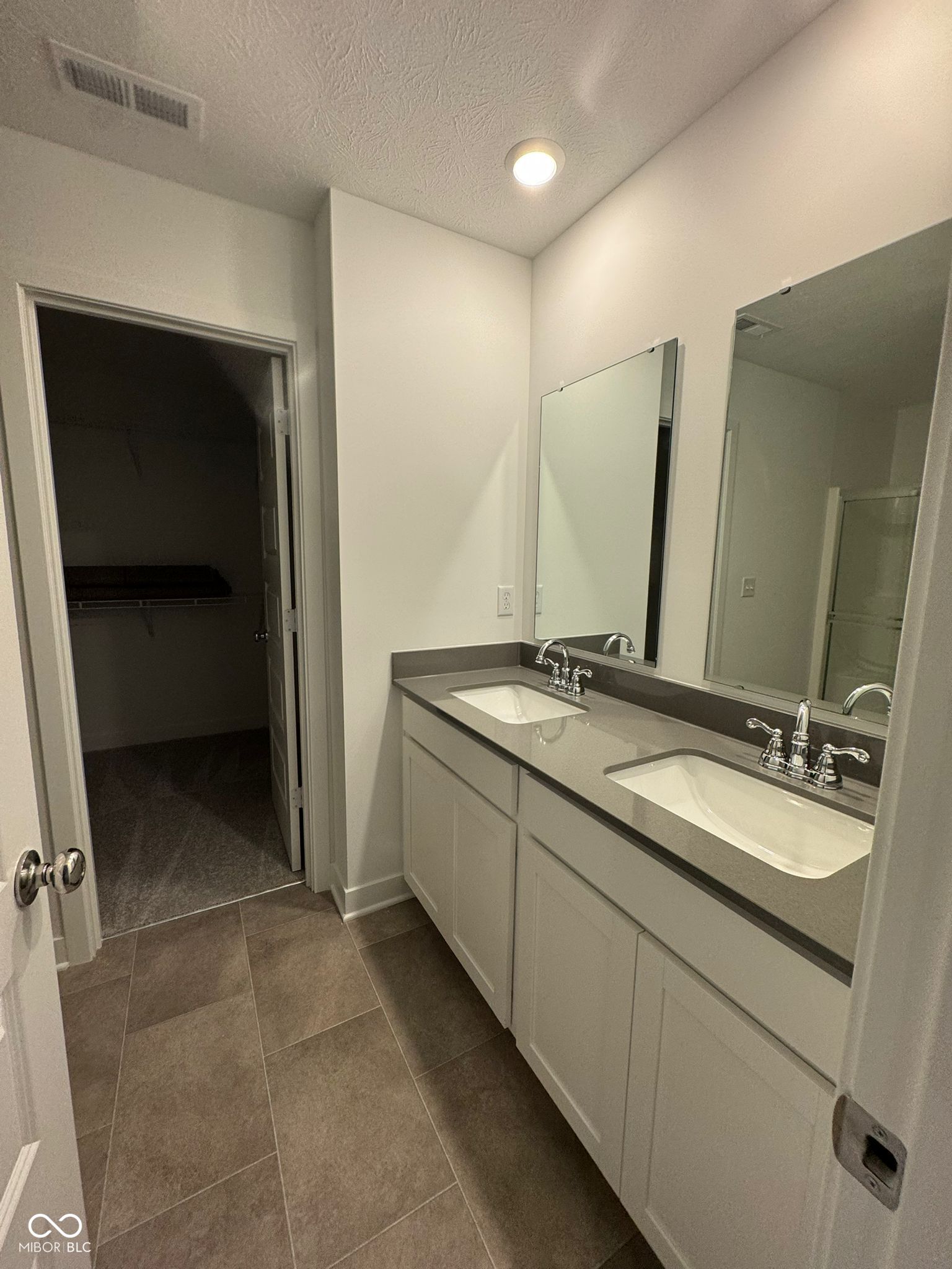 15322 Farrington Way Fishers, IN 46037 - Photo 4 of 22