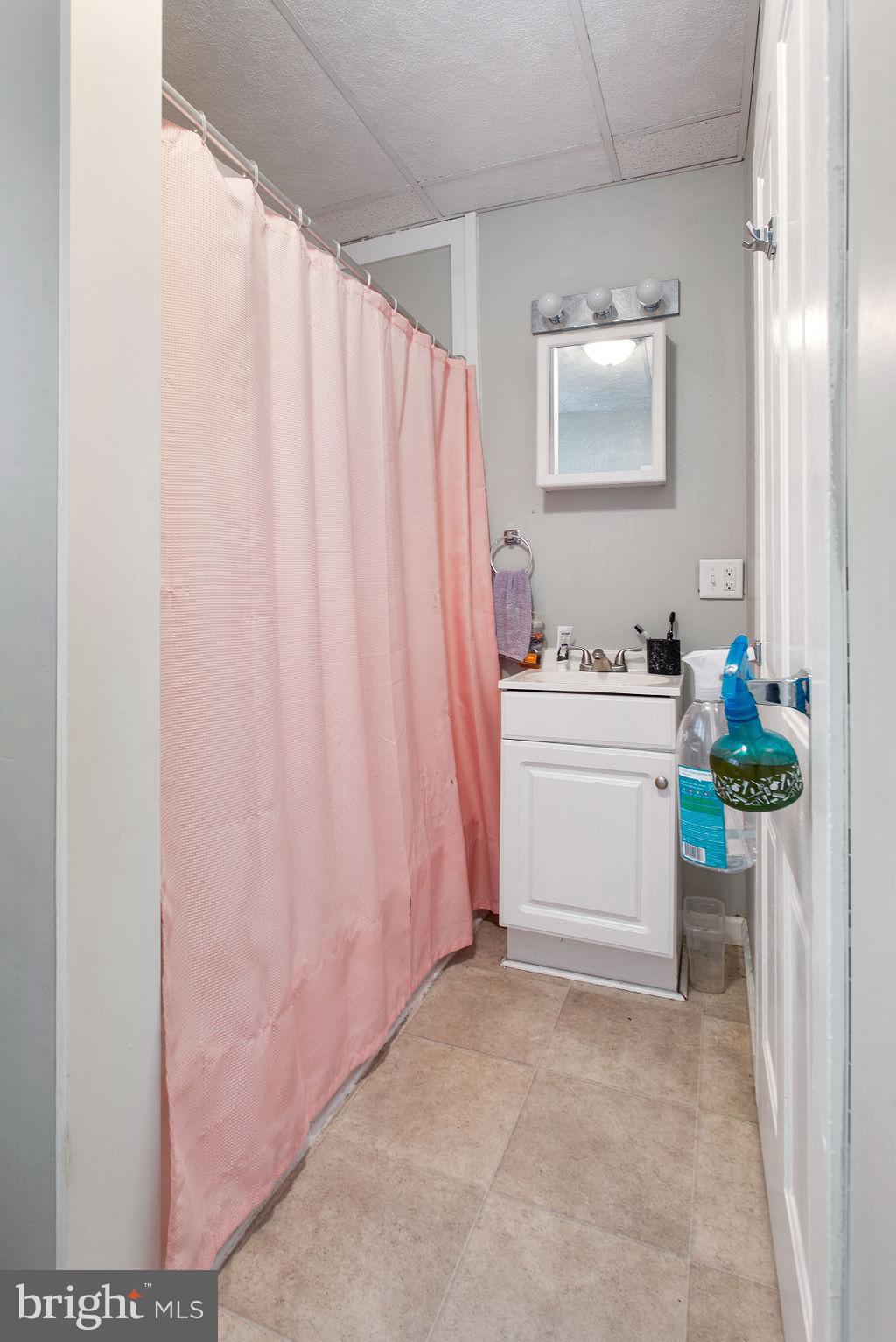 208 High Street Hanover, PA 17331 - Photo 13 of 29 Gallery Image 13