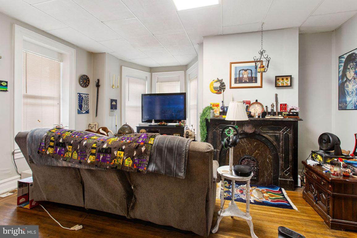 208 High Street Hanover, PA 17331 - Photo 3 of 29 Gallery Image 3