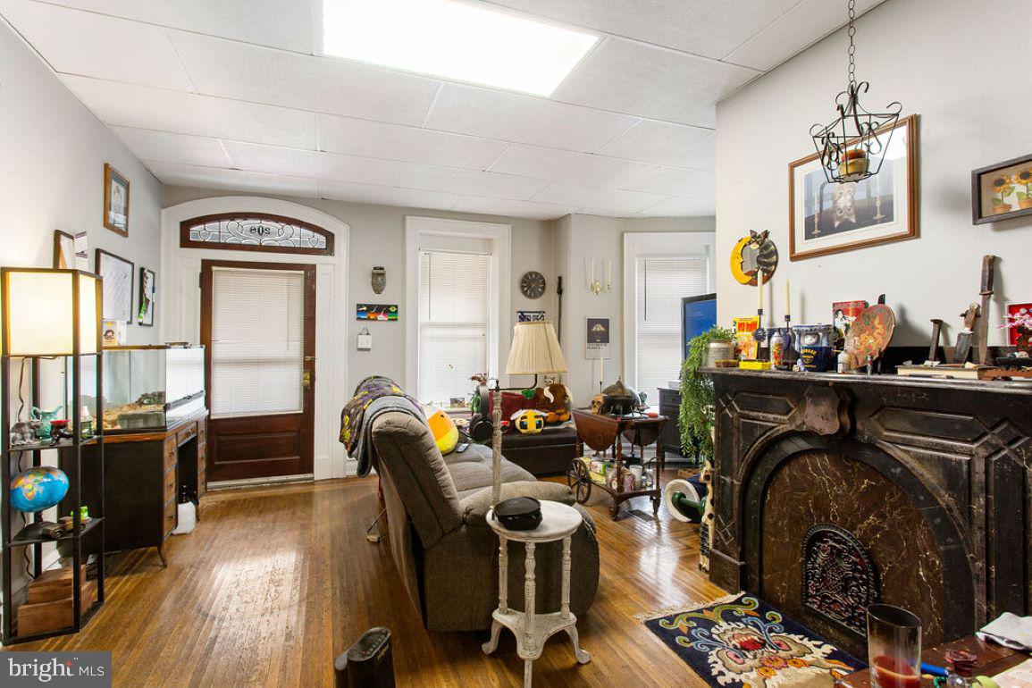 208 High Street Hanover, PA 17331 - Photo 4 of 29 Gallery Image 4