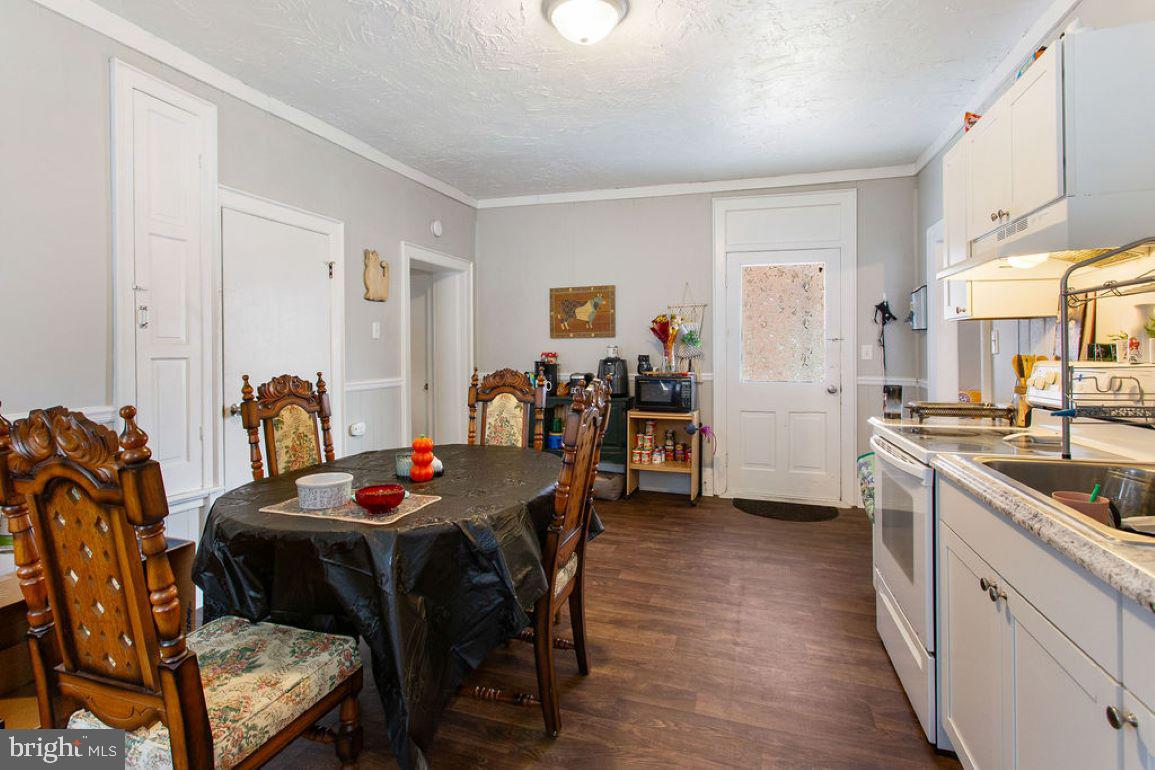 208 High Street Hanover, PA 17331 - Photo 7 of 29 Gallery Image 7