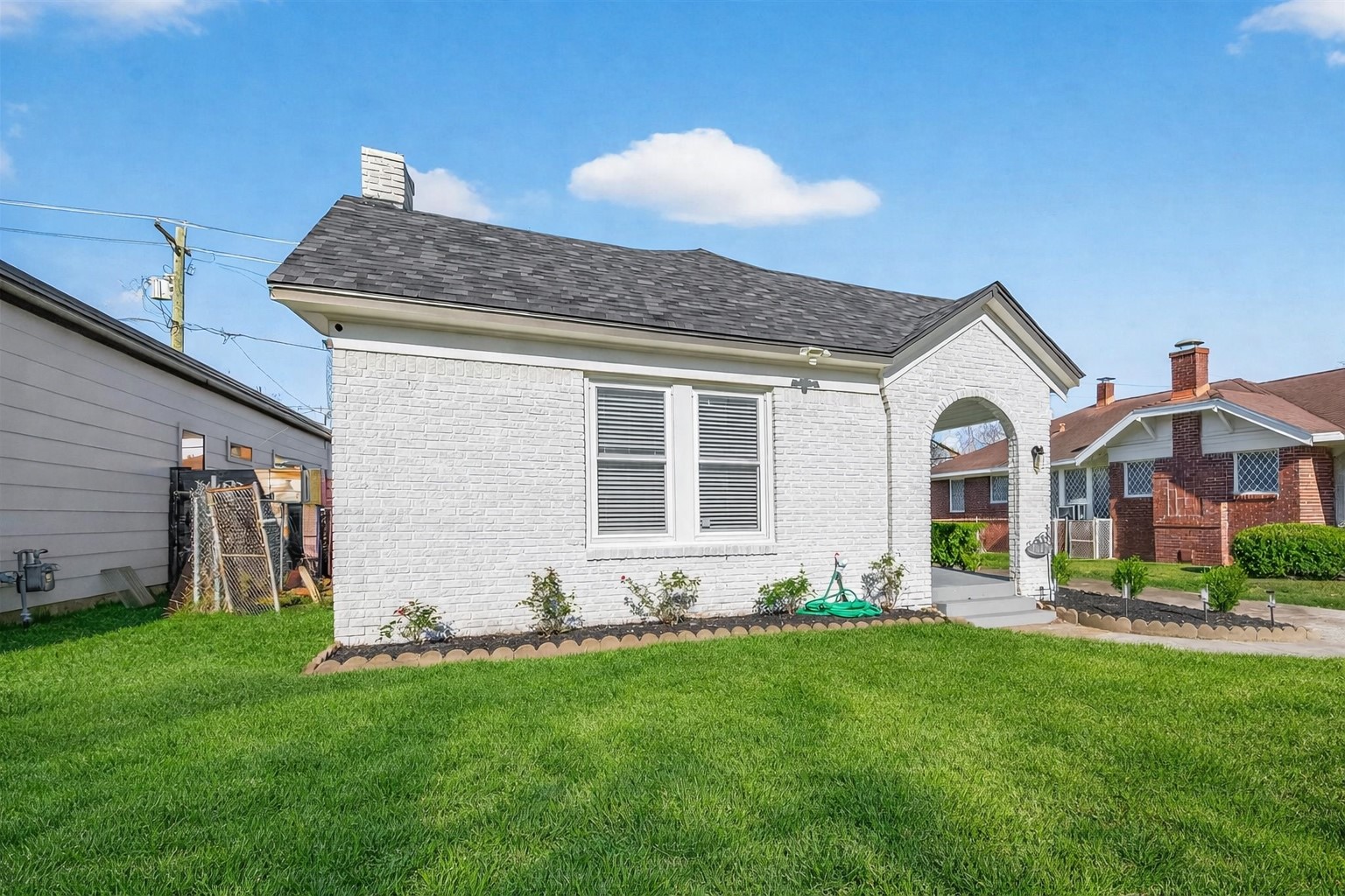 2417 Ruth Street Houston, TX 77004 - Photo 3 of 33