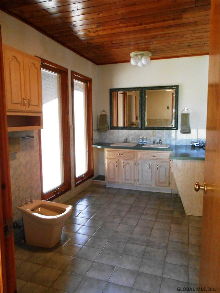 429 Lower Road Middleburgh, NY 12122 - Photo 18 of 24 Photo 18