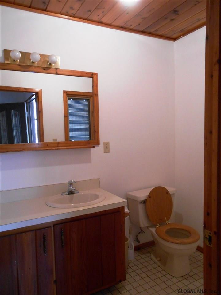 429 Lower Road Middleburgh, NY 12122 - Photo 6 of 24 Photo 6