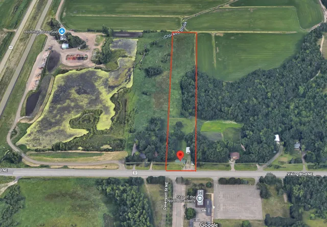 $465,000 | 1555 Viking Boulevard Northeast, East Bethel, MN 55011