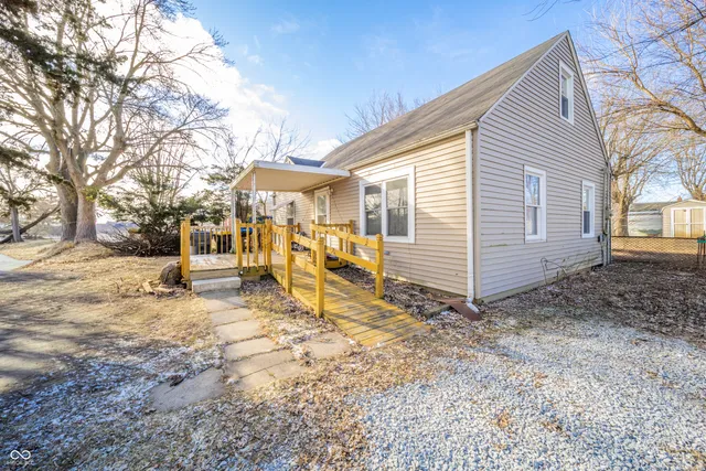 $119,900 | 3711 Burton Place, Anderson, IN 46013