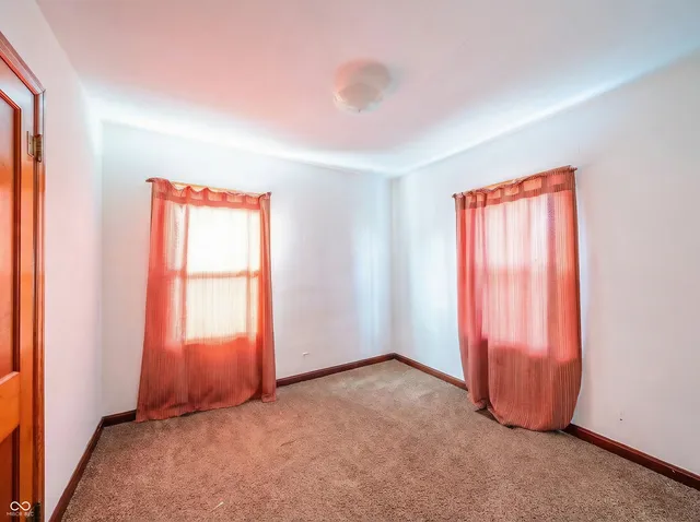 $119,900 | 3711 Burton Place, Anderson, IN 46013