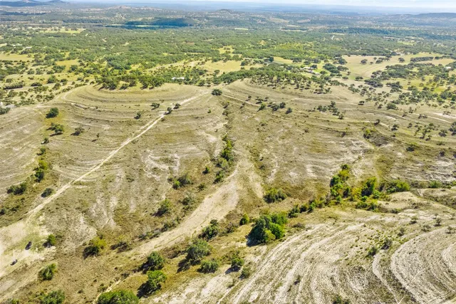 $1,500,000 | 5434 Kendalia Road, Blanco, TX 78606