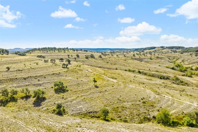 $1,500,000 | 5434 Kendalia Road, Blanco, TX 78606