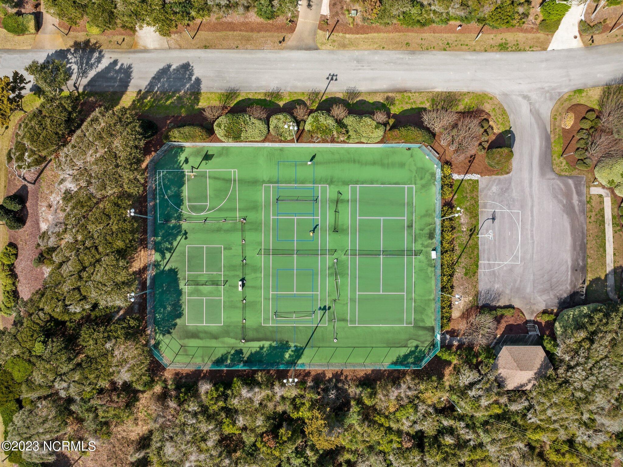 545 Salter Path Road, Unit L5 Pine Knoll Shores, NC 28512 - Photo 50 of 54 Aerial view of tennis courts