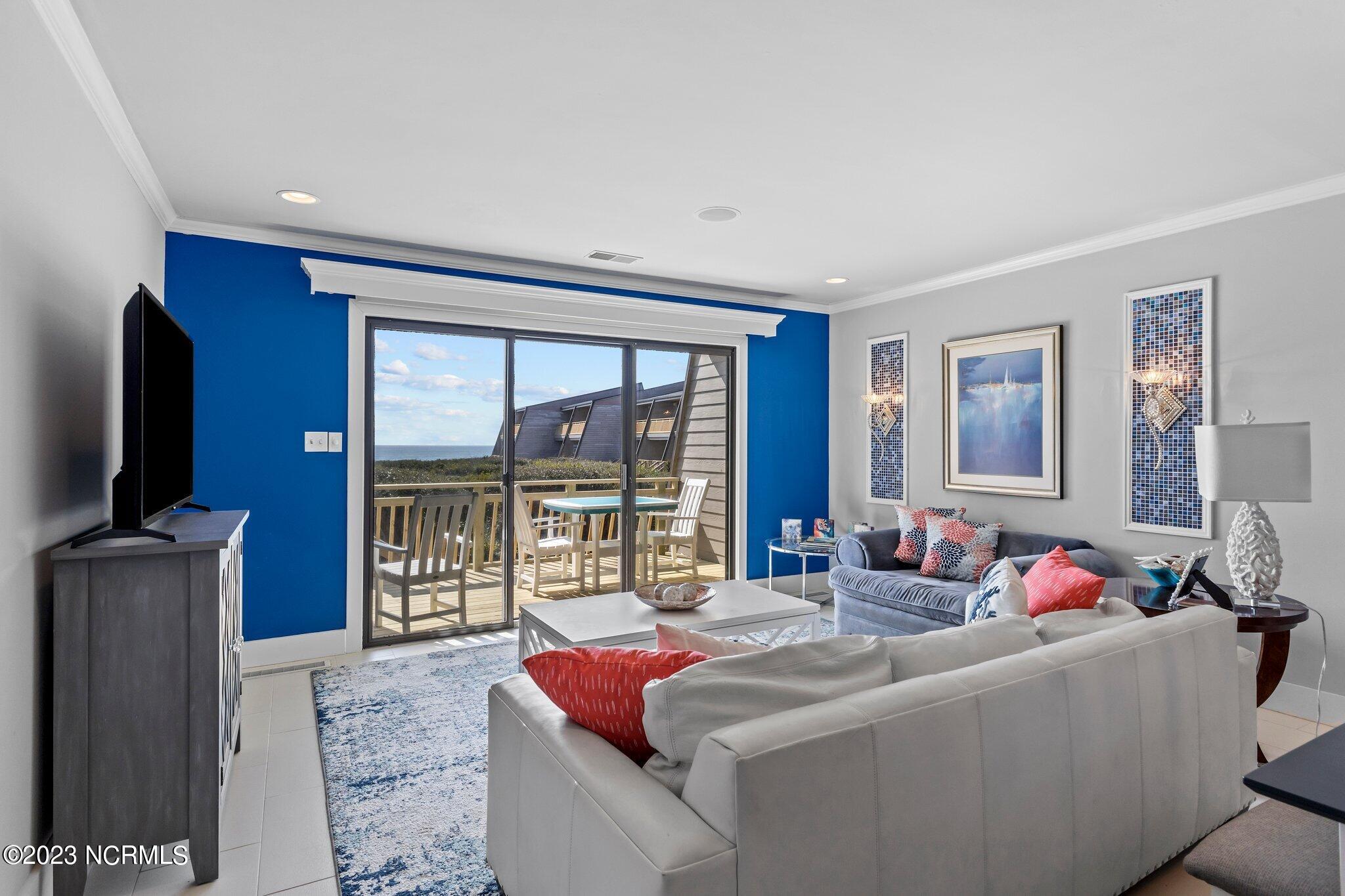 545 Salter Path Road, Unit L5 Pine Knoll Shores, NC 28512 - Photo 10 of 54 Beautifully decorated & sold furnished