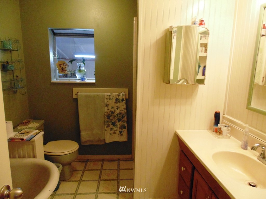 16839 Littlerock Road Southwest Rochester, WA 98579 - Photo 11 of 25