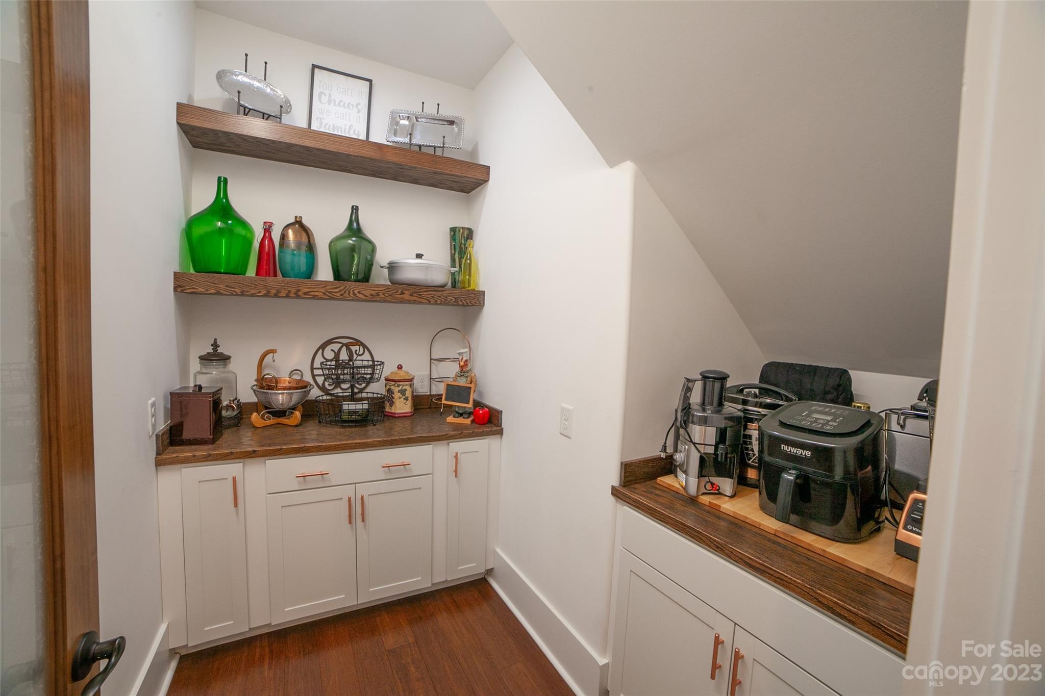 169 Thomas Road Clover, SC 29710 - Photo 16 of 47