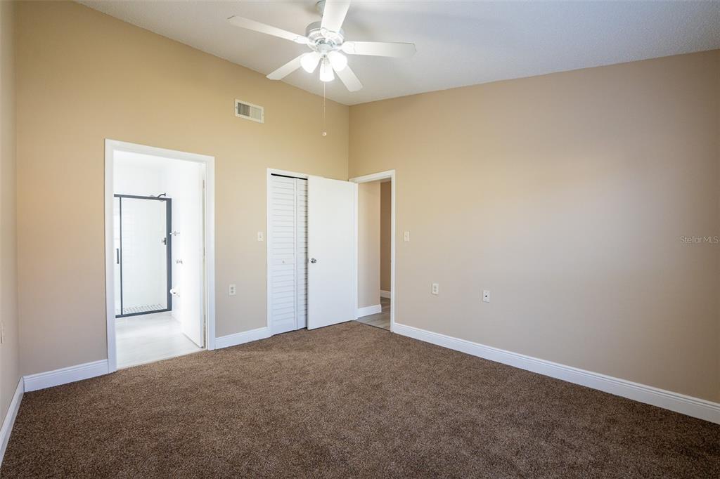 1025 Clovercrest Road Orlando, FL 32811 - Photo 12 of 16