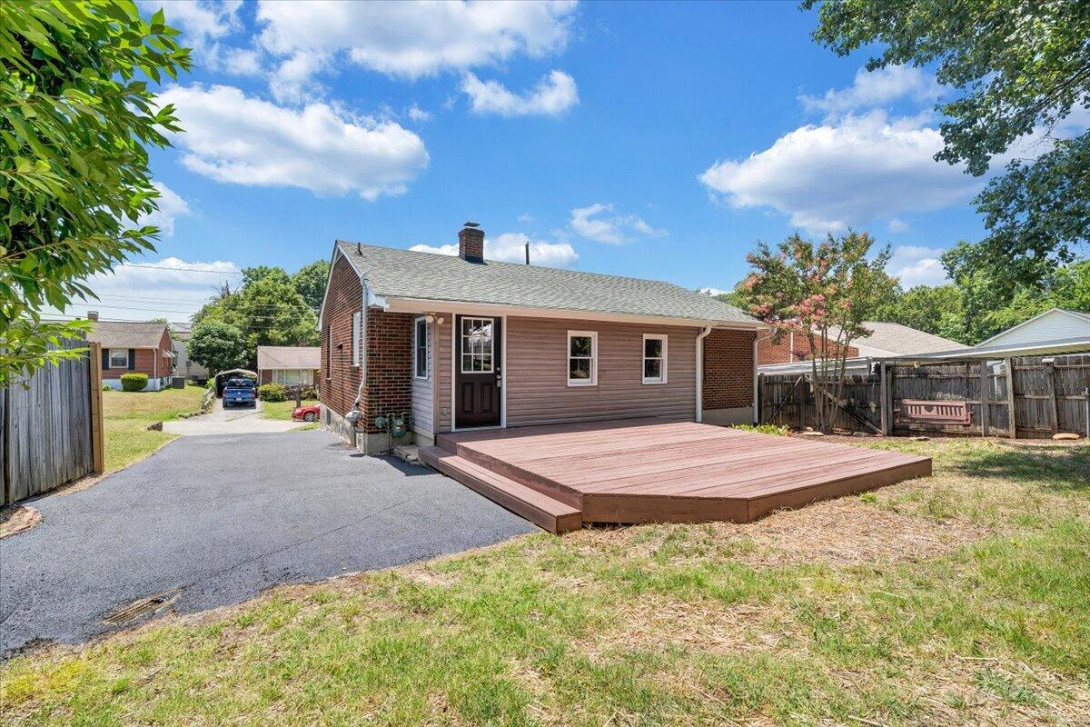 1745 Morwanda Street Northwest Salem, VA 24153 - Photo 45 of 61 45-MIB00238