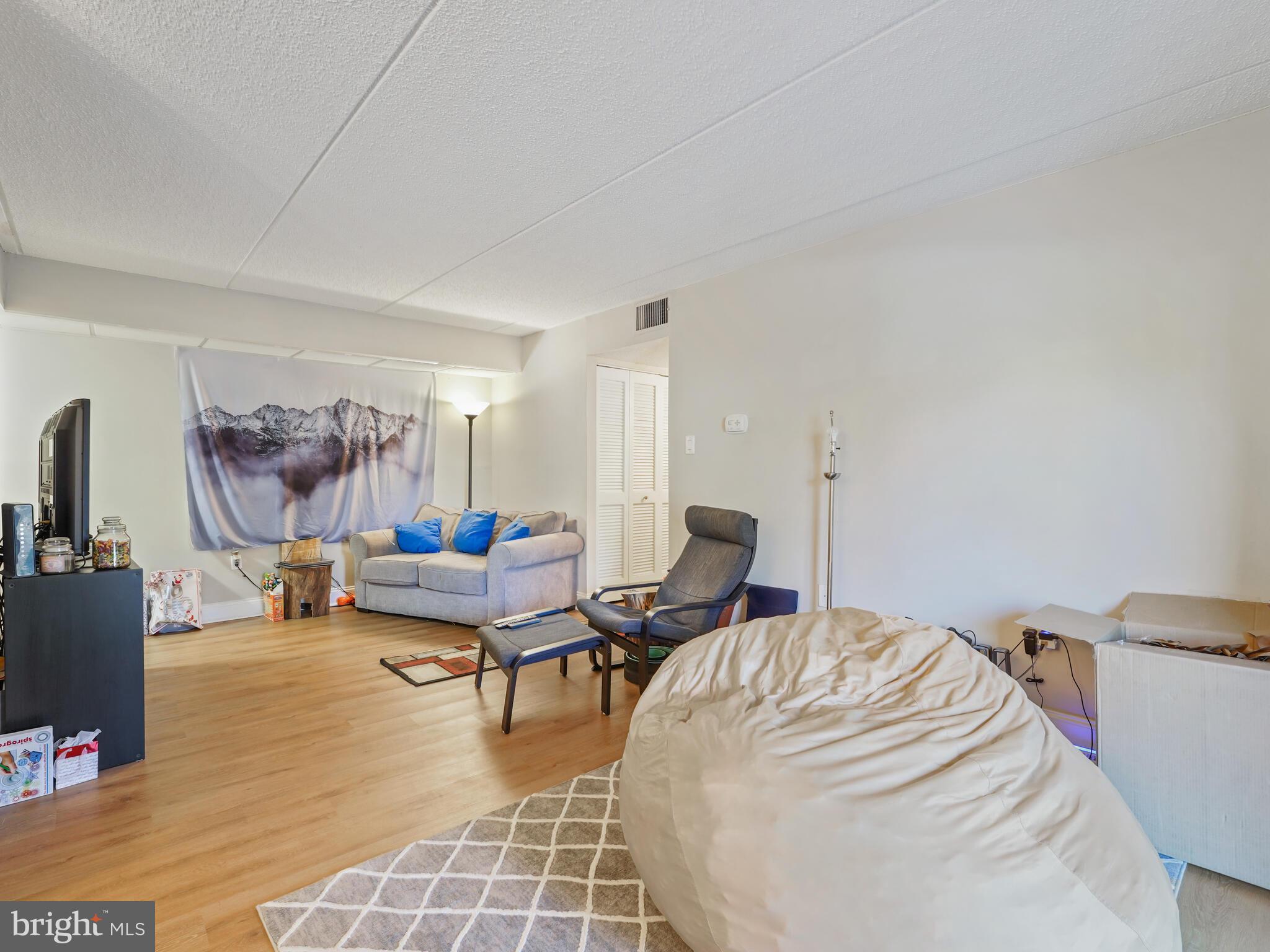 280 Bridgewater Road, Unit H6 Brookhaven, PA 19015 - Photo 2 of 15 Gallery Image 2