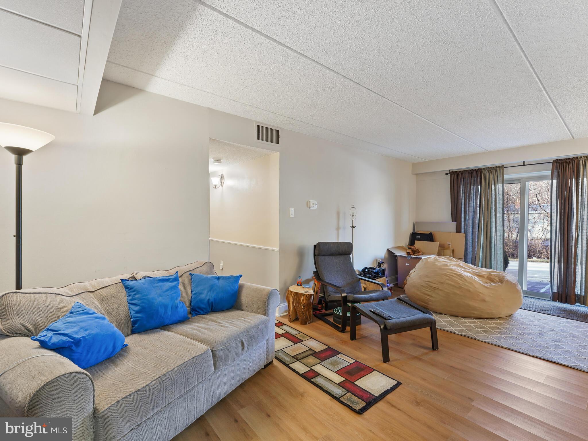 280 Bridgewater Road, Unit H6 Brookhaven, PA 19015 - Photo 5 of 15 Gallery Image 5
