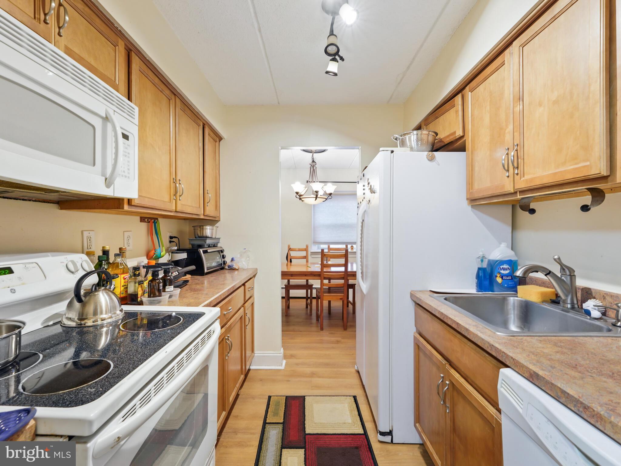 280 Bridgewater Road, Unit H6 Brookhaven, PA 19015 - Photo 6 of 15 Gallery Image 6