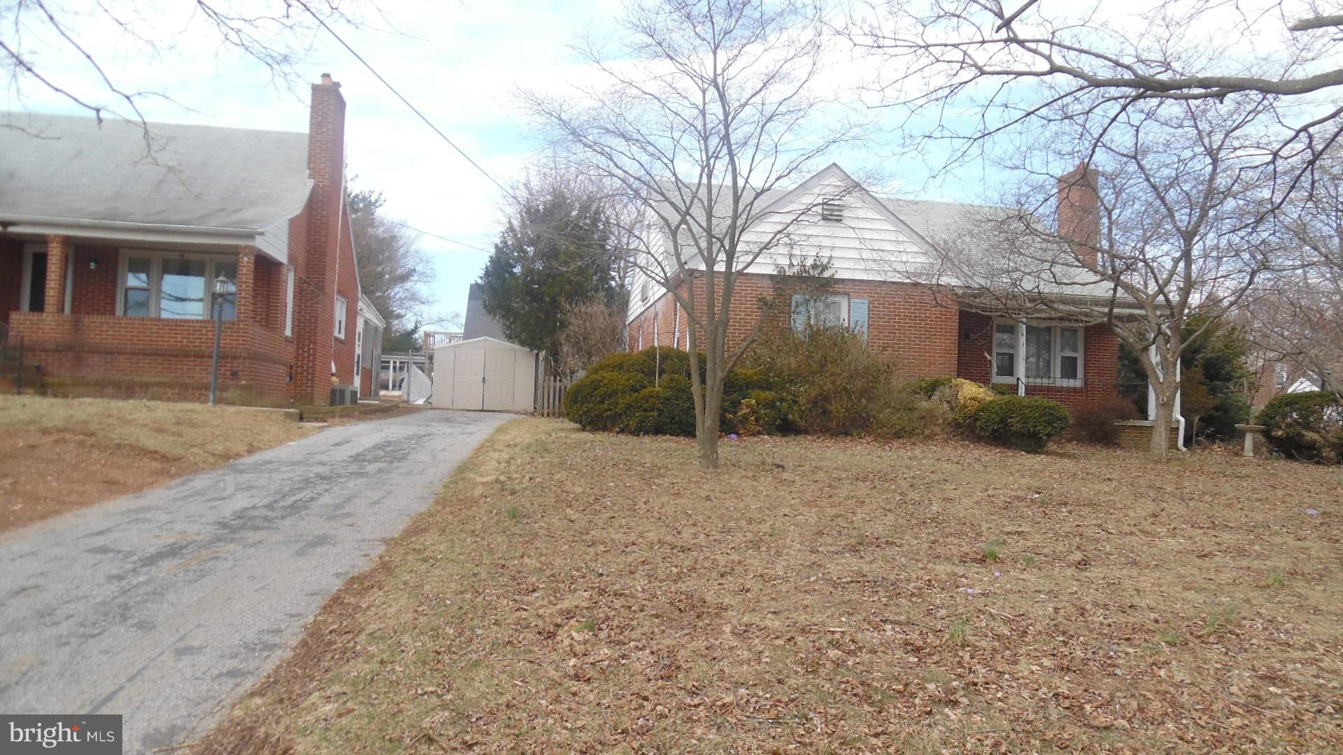 536 Poole Road Westminster, MD 21157 - Photo 2 of 21 Exterior (Front)