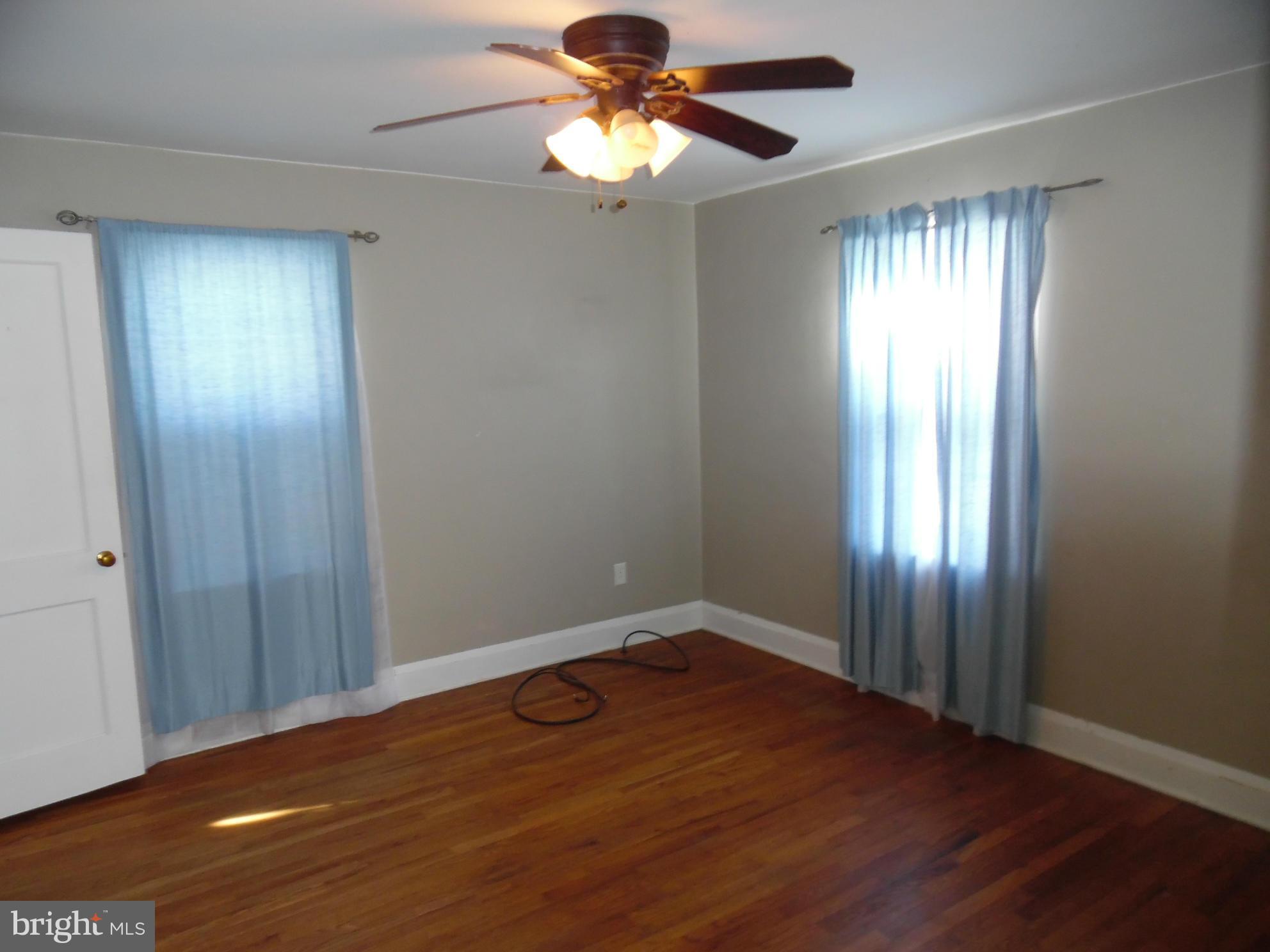 536 Poole Road Westminster, MD 21157 - Photo 11 of 21 Bedroom (Master)