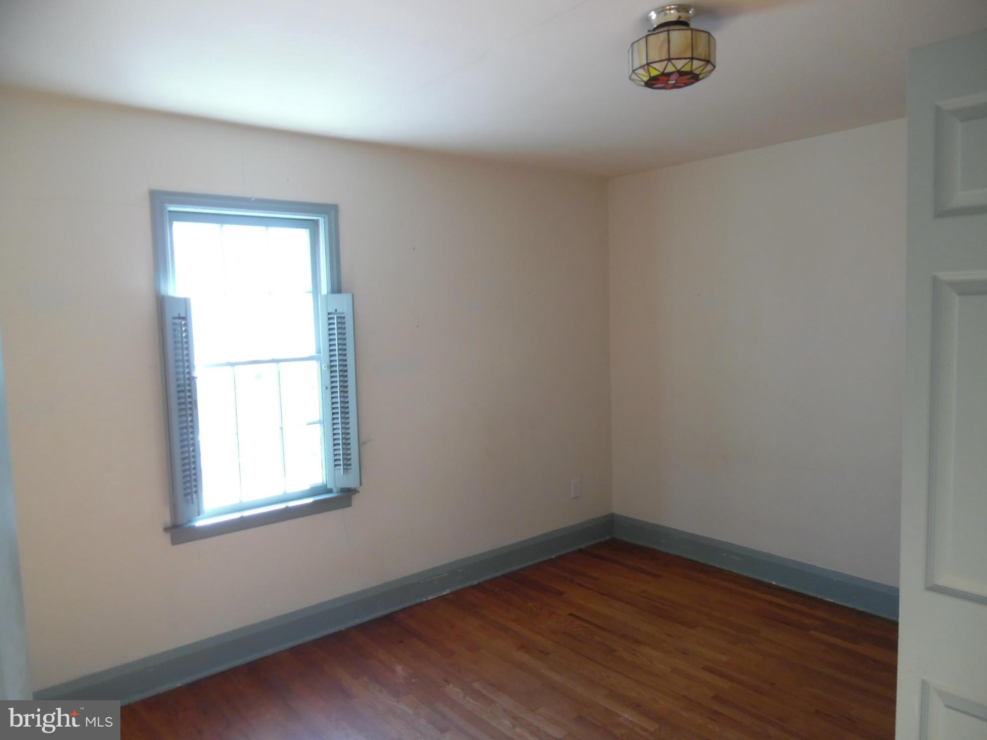 536 Poole Road Westminster, MD 21157 - Photo 9 of 21 Bedroom