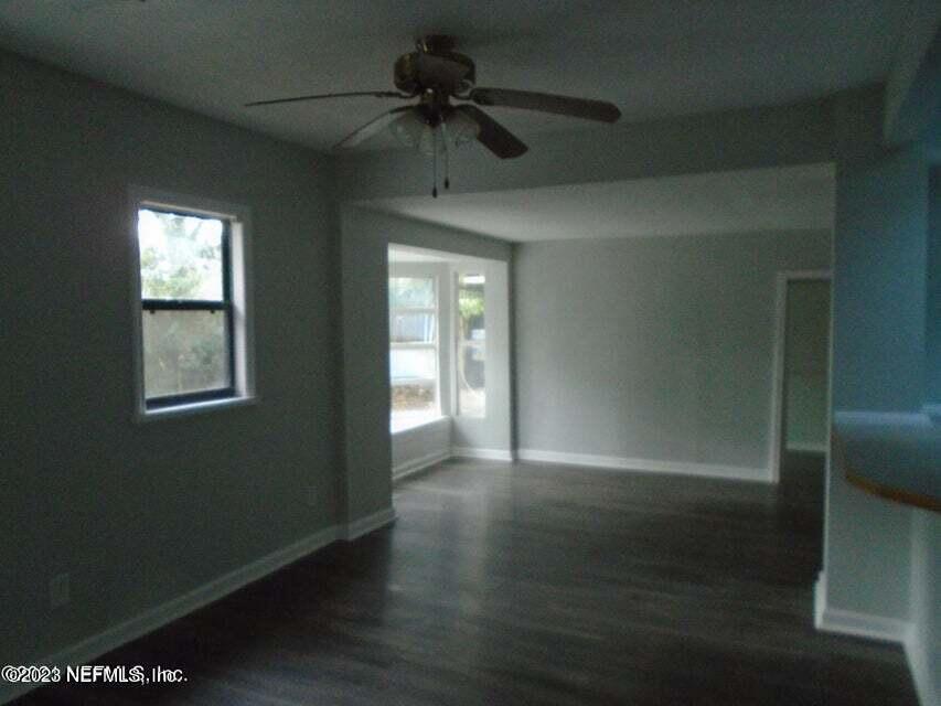 4308 Napoli Road Jacksonville, FL 32207 - Photo 4 of 6 20211123000352848538000000-o