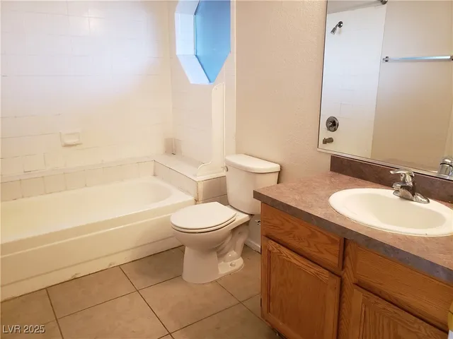 $1,200 | 5016 South Rainbow Boulevard, Unit 103, Las Vegas, NV 89103
